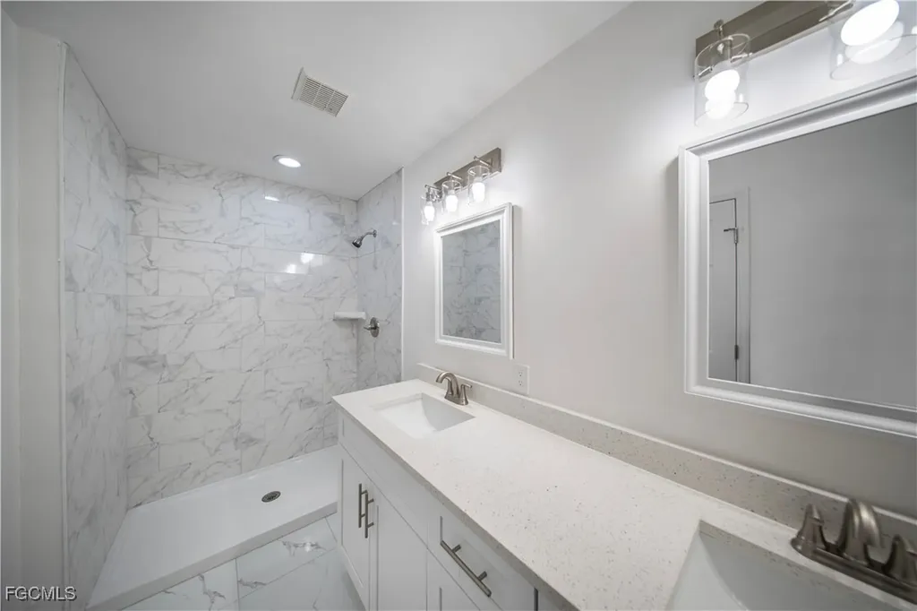 1235 NW 33rd Place Cape Coral FL 33993