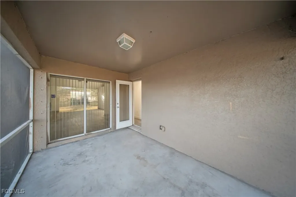 1235 NW 33rd Place Cape Coral FL 33993