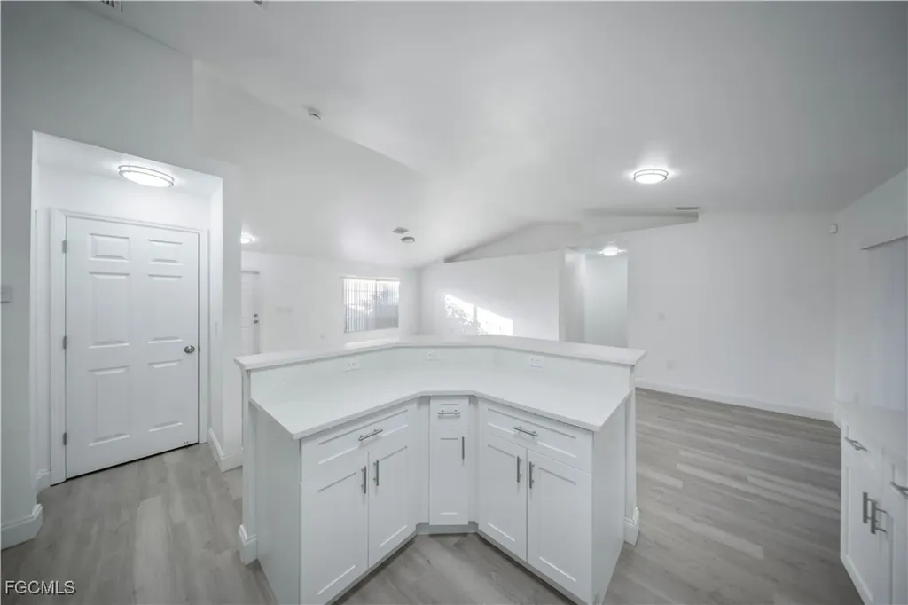 1235 NW 33rd Place Cape Coral FL 33993
