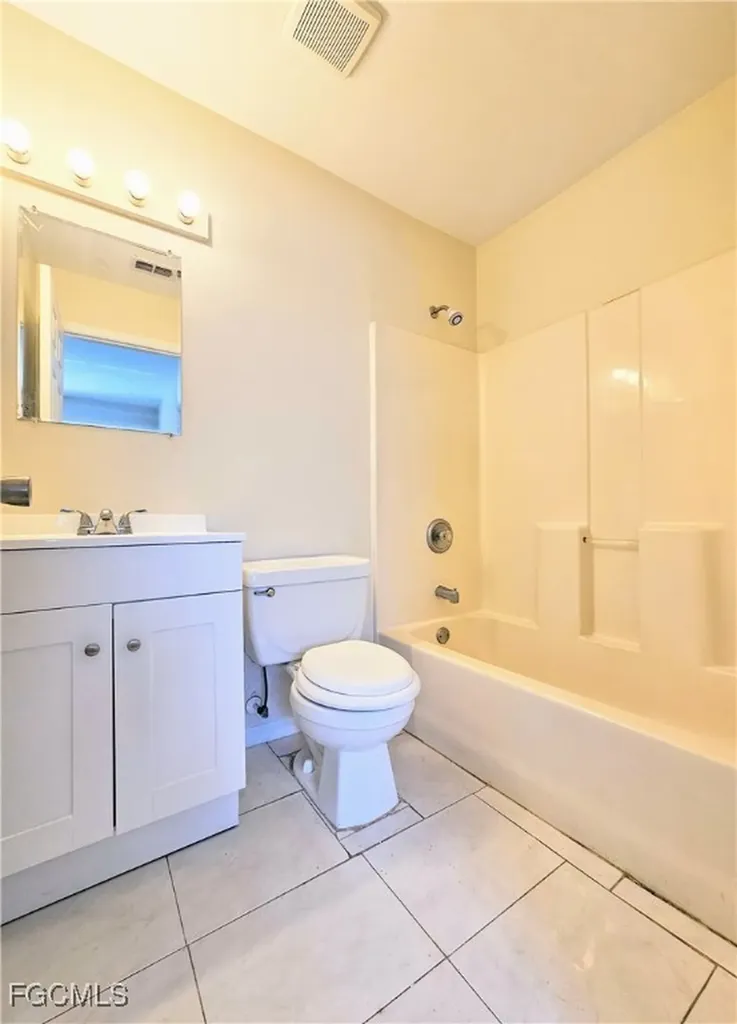 4916 Leonard Boulevard S Lehigh Acres FL 33973