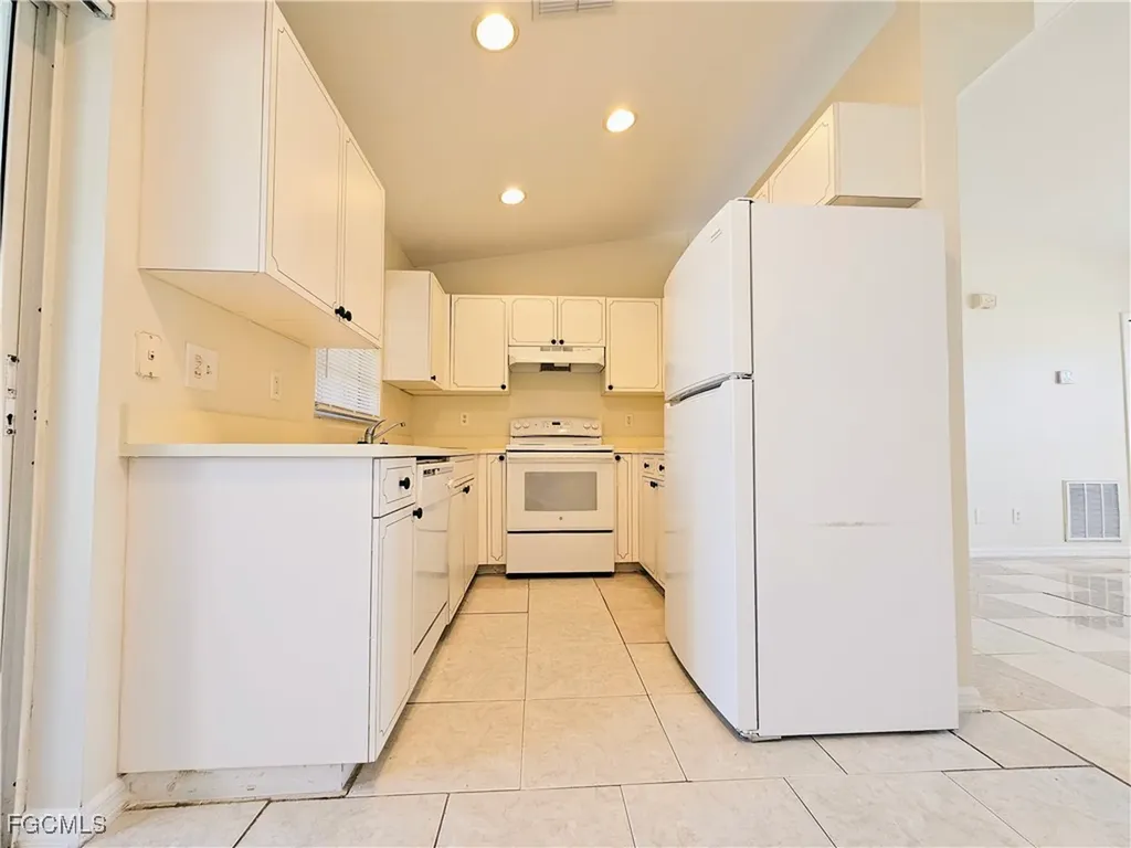 4916 Leonard Boulevard S Lehigh Acres FL 33973