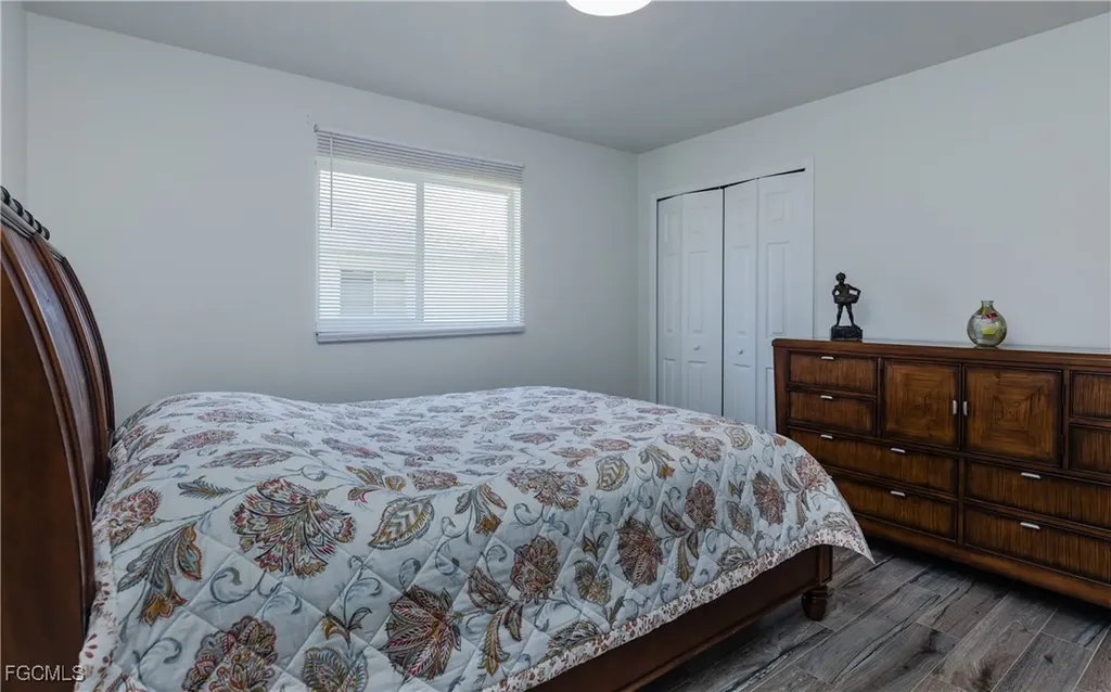 206 SE 28th Terrace Cape Coral FL 33904