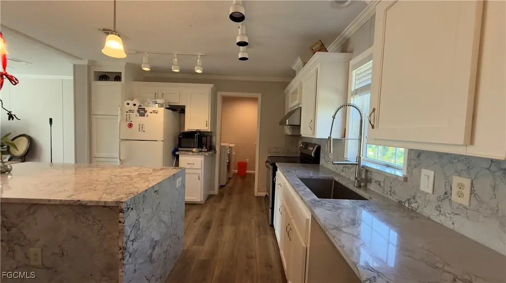 28119 Crescent Lake Drive Punta Gorda FL 33955