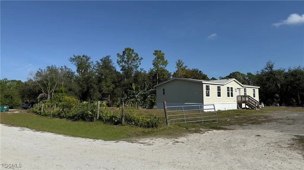 28119 Crescent Lake Drive Punta Gorda FL 33955