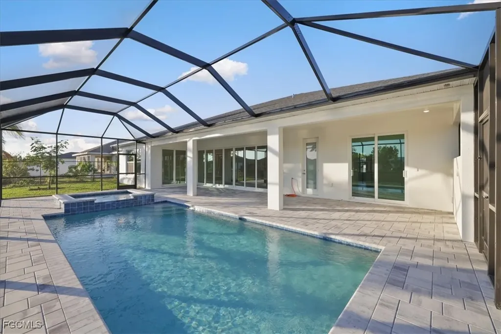 334 SW 23rd Street Cape Coral FL 33991
