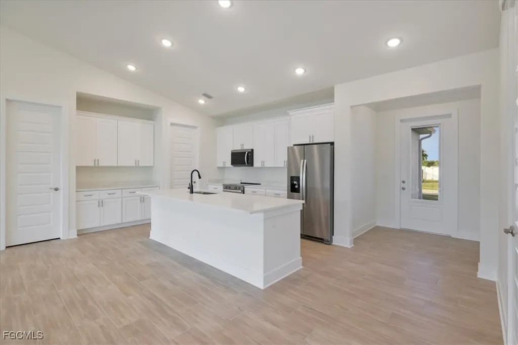 334 SW 23rd Street Cape Coral FL 33991