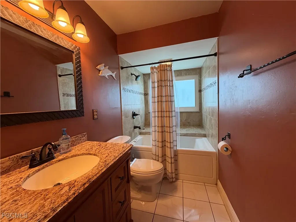 1410 SE 1st Terrace Cape Coral FL 33990