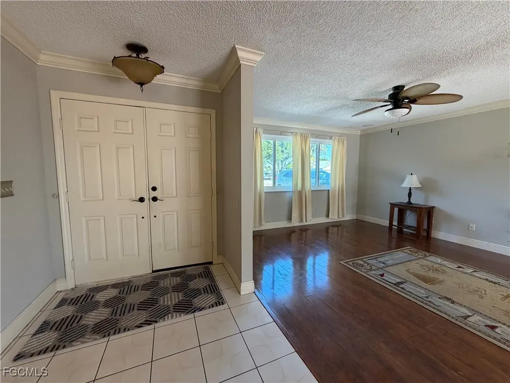 1410 SE 1st Terrace Cape Coral FL 33990