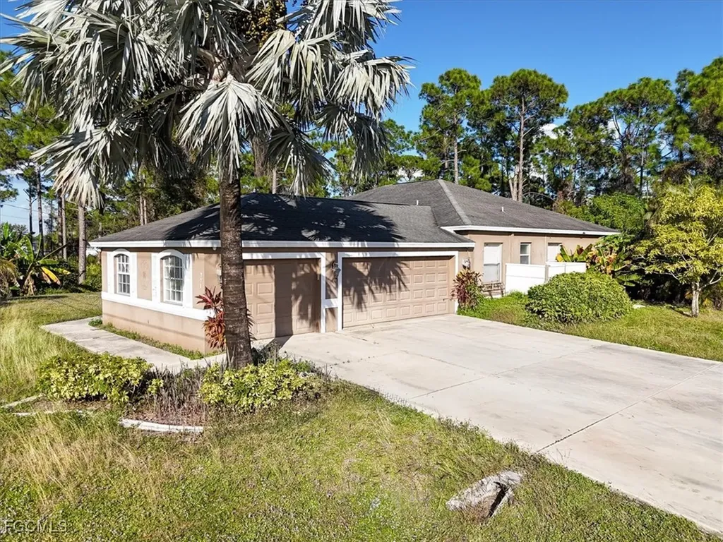 771 Dudley Avenue S Lehigh Acres FL 33974