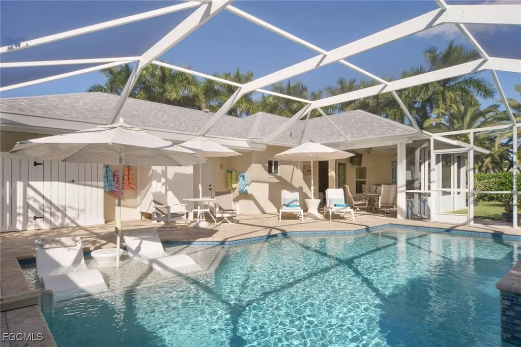 60 4th Street Bonita Springs FL 34134