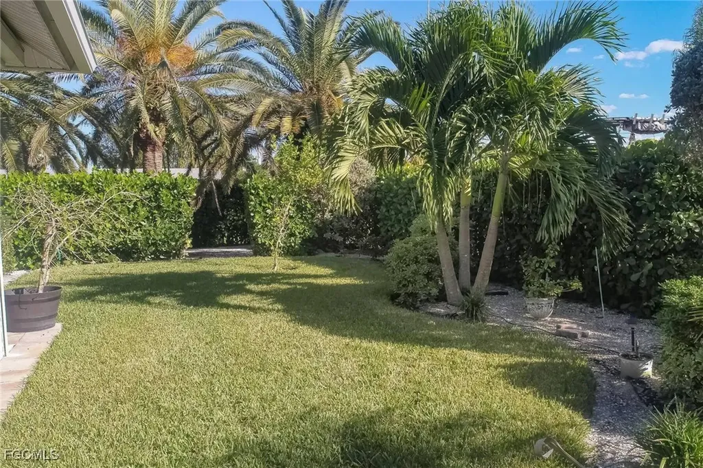 60 4th Street Bonita Springs FL 34134