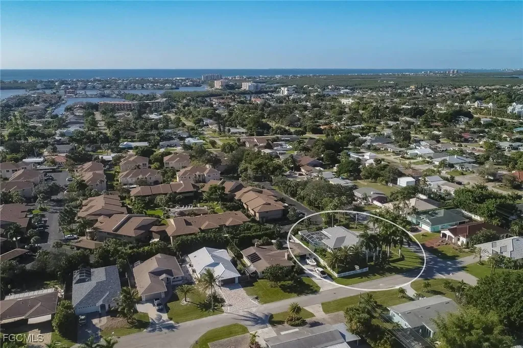 60 4th Street Bonita Springs FL 34134