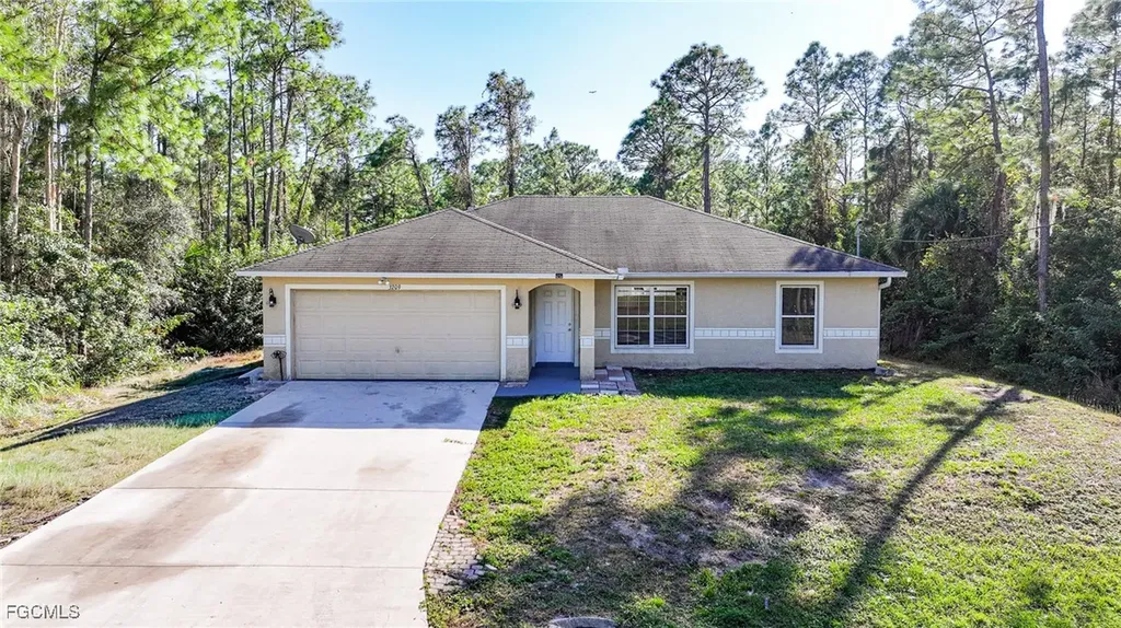 3209 48th Street W Lehigh Acres FL 33971