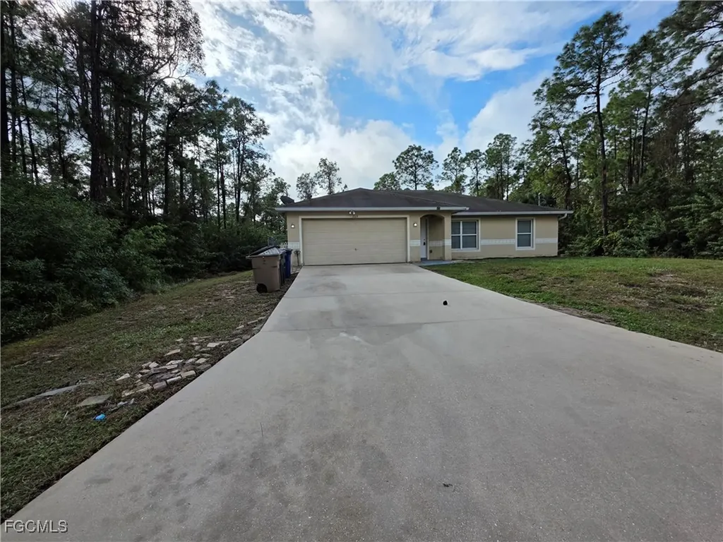 3209 48th Street W Lehigh Acres FL 33971
