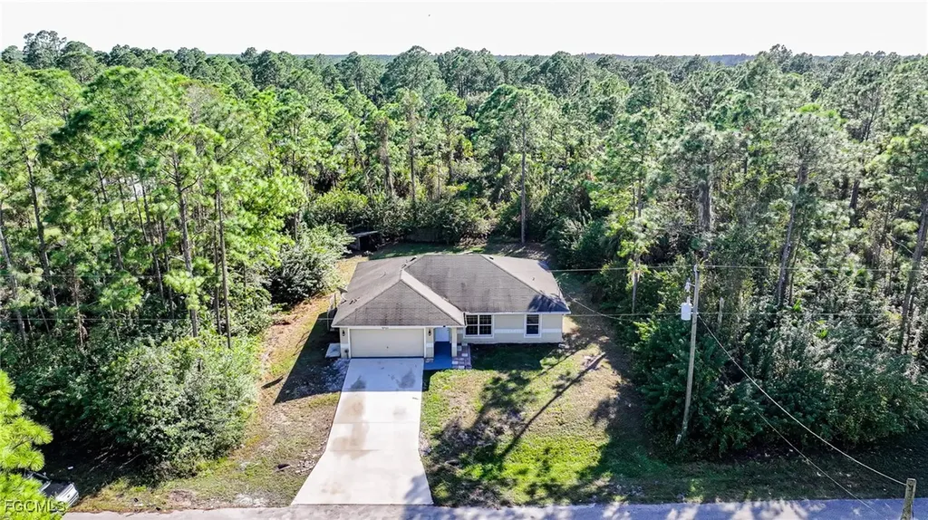 3209 48th Street W Lehigh Acres FL 33971