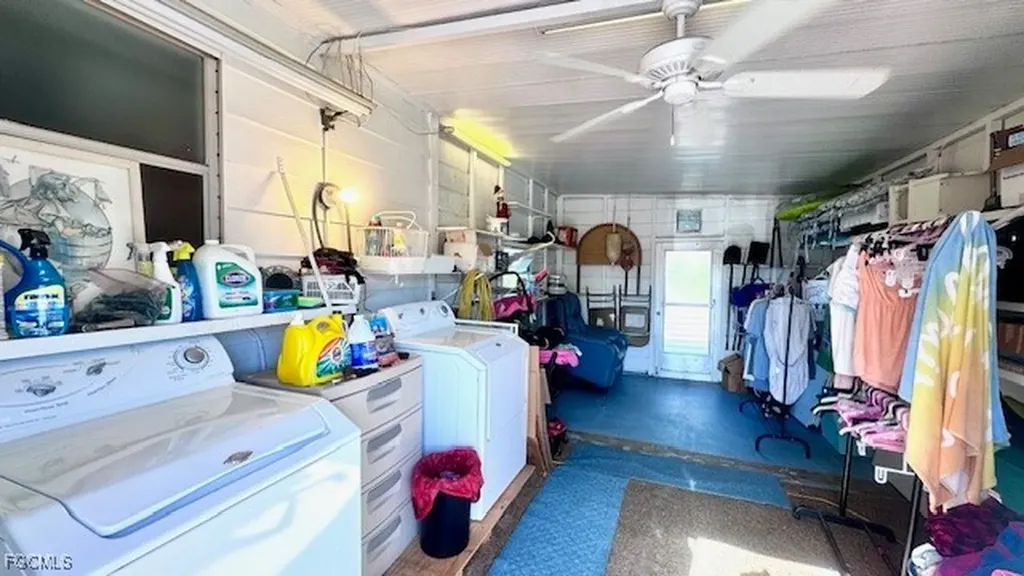 5635 Captain John Smith Loop North Fort Myers FL 33917