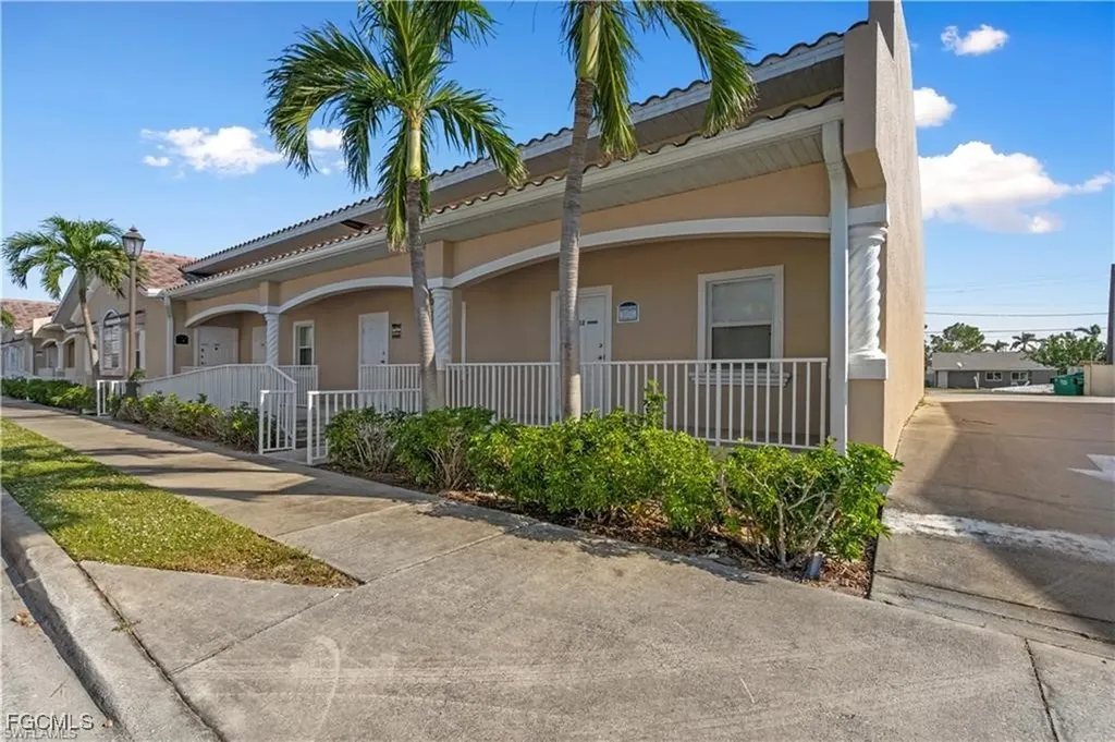 4519 SE 16th Place Cape Coral FL 33904