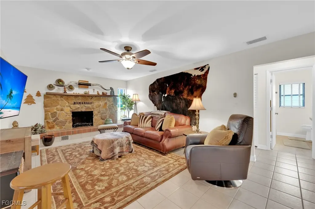 14501 Old Olga Road Fort Myers FL 33905