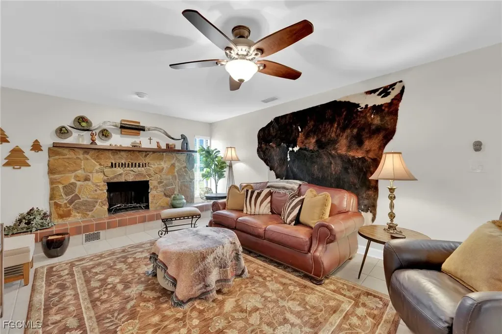 14501 Old Olga Road Fort Myers FL 33905
