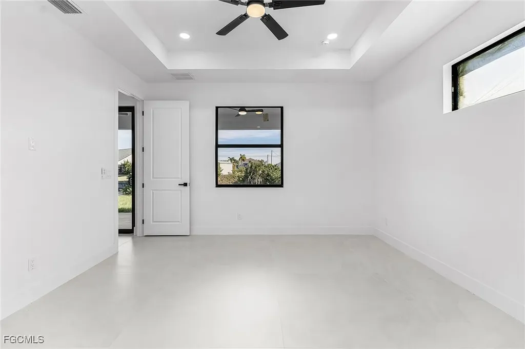 127 NW 14th Avenue Cape Coral FL 33993