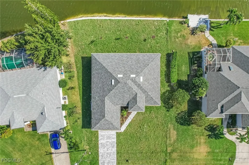 127 NW 14th Avenue Cape Coral FL 33993