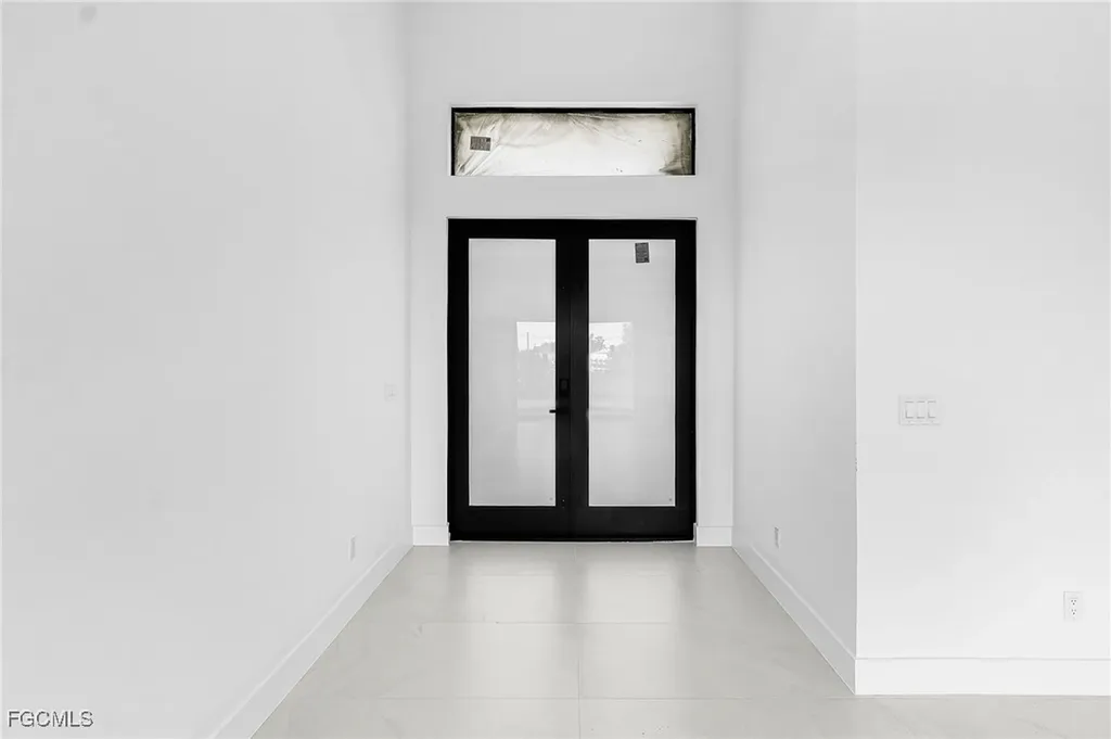 127 NW 14th Avenue Cape Coral FL 33993