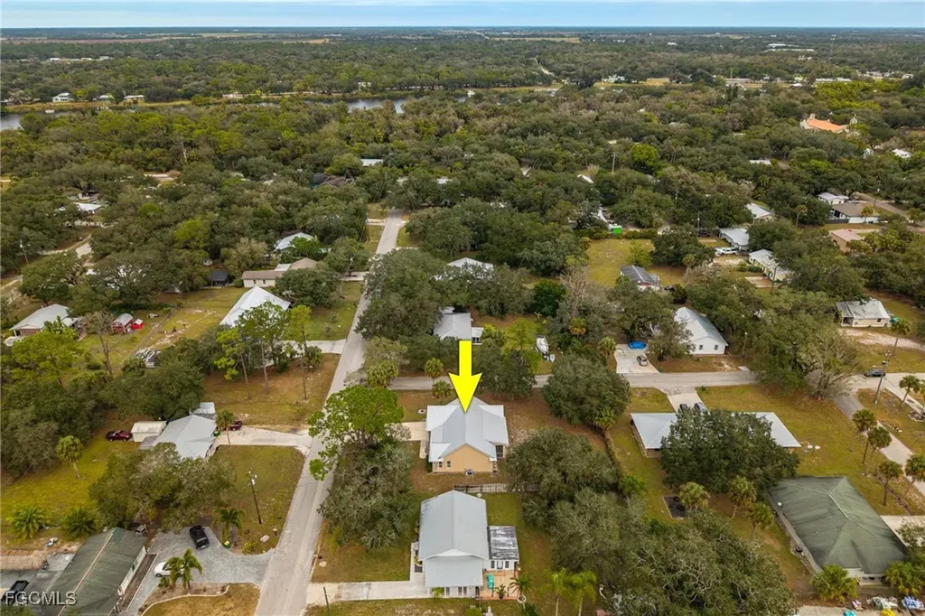 109 Florida Street Labelle FL 33935