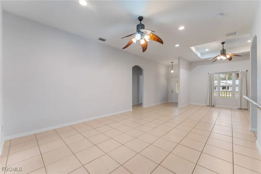 109 Florida Street Labelle FL 33935