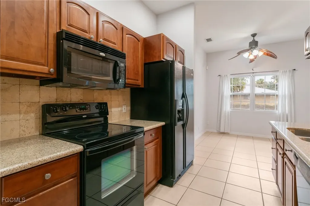 109 Florida Street Labelle FL 33935