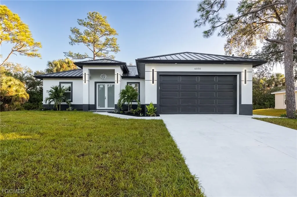 6050 N Moss Circle Labelle FL 33935