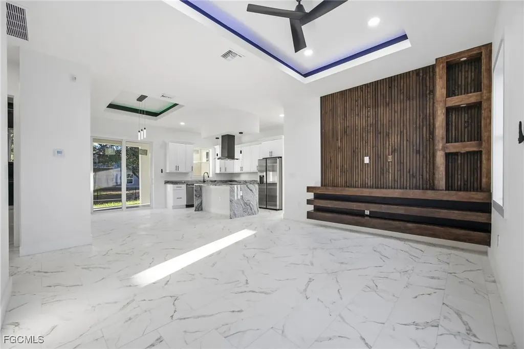 6050 N Moss Circle Labelle FL 33935