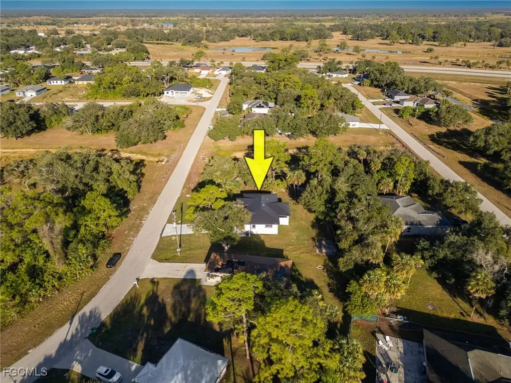 6050 N Moss Circle Labelle FL 33935