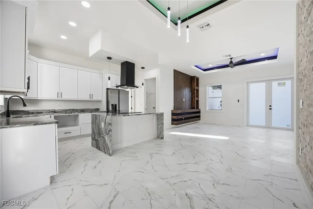 6050 N Moss Circle Labelle FL 33935