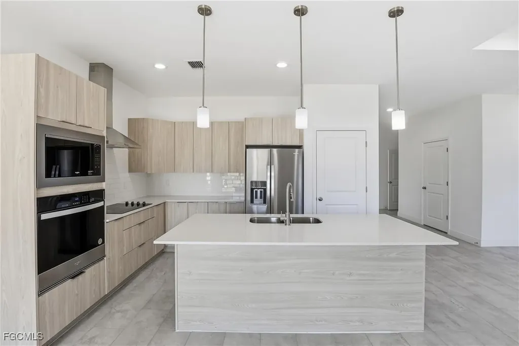 1087 Rugby Lane Labelle FL 33935