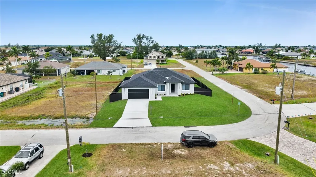 910 NW 36th Place Cape Coral FL 33993