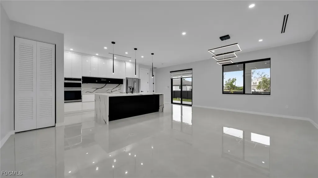 910 NW 36th Place Cape Coral FL 33993