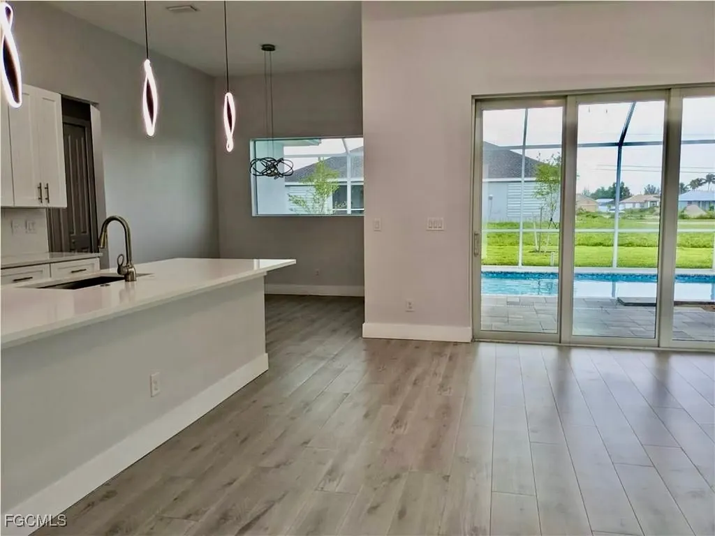3027 SW 16th Place Cape Coral FL 33914