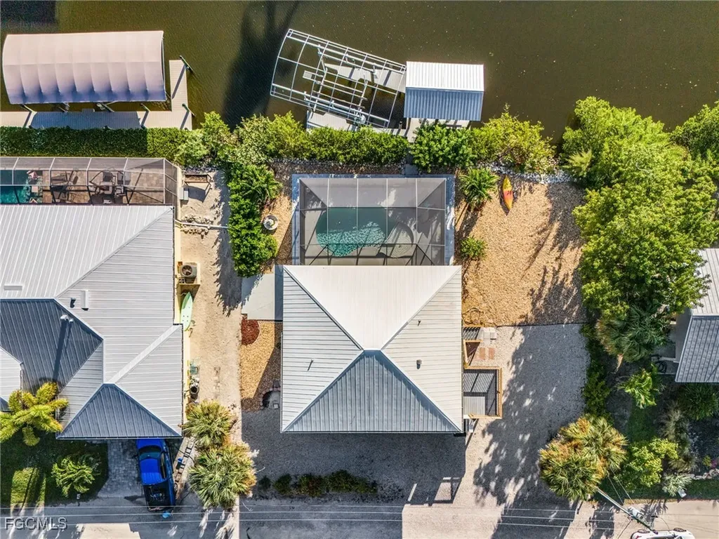 3637 Schooner Lane St. James City FL 33956