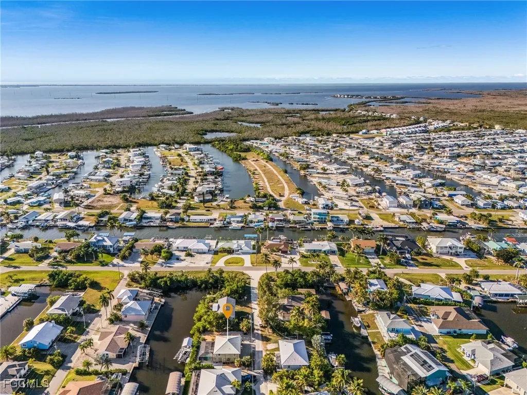 3637 Schooner Lane St. James City FL 33956
