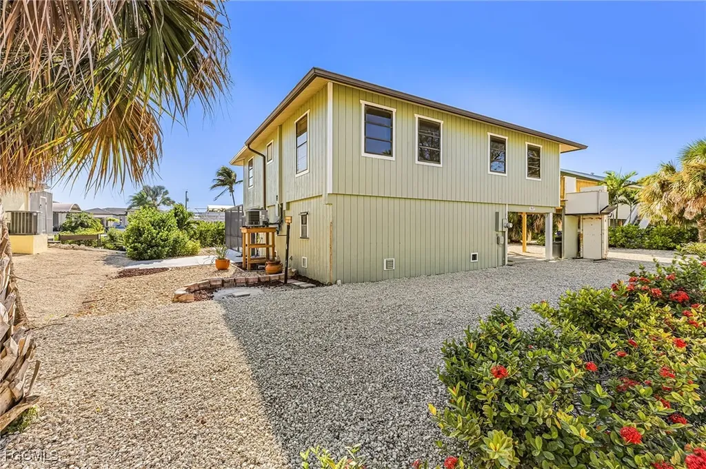 3637 Schooner Lane St. James City FL 33956