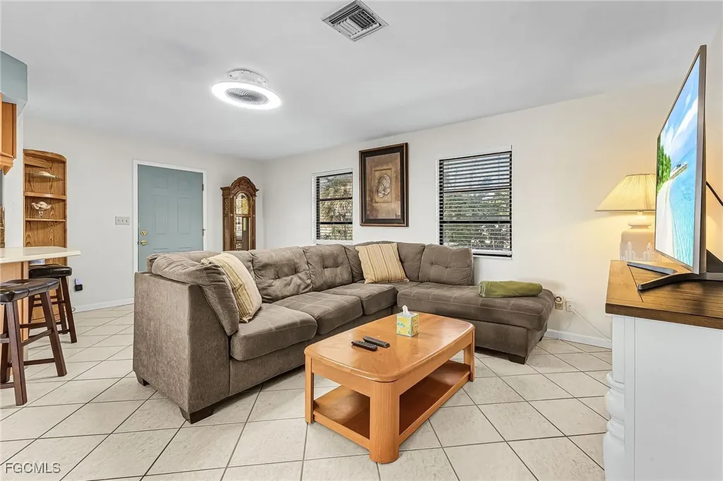 3637 Schooner Lane St. James City FL 33956