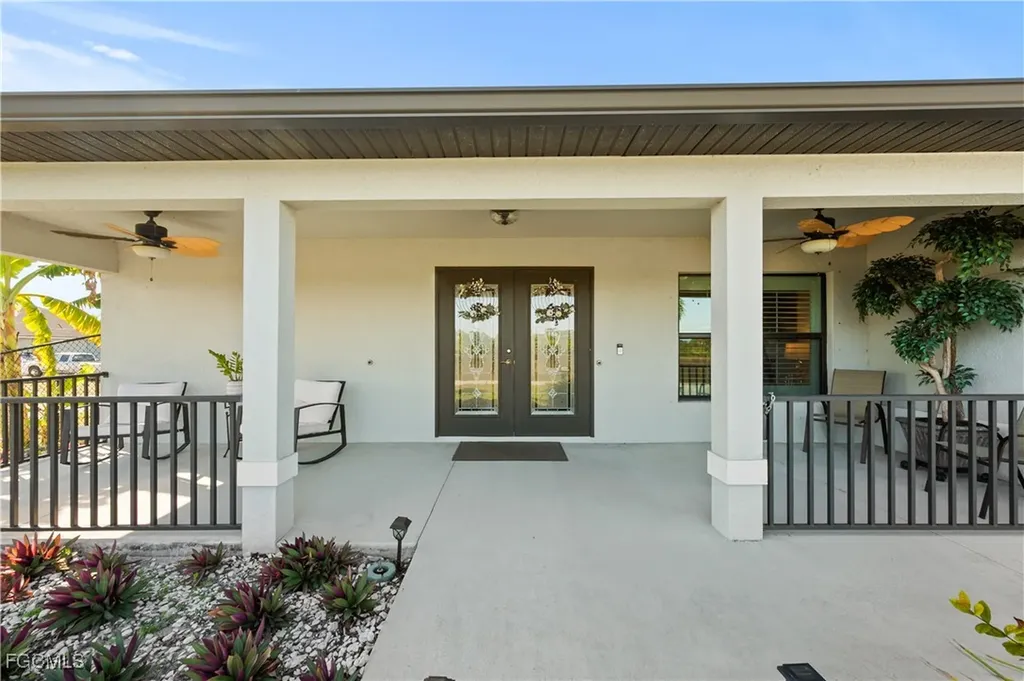 3902 NW 33rd Avenue Cape Coral FL 33993