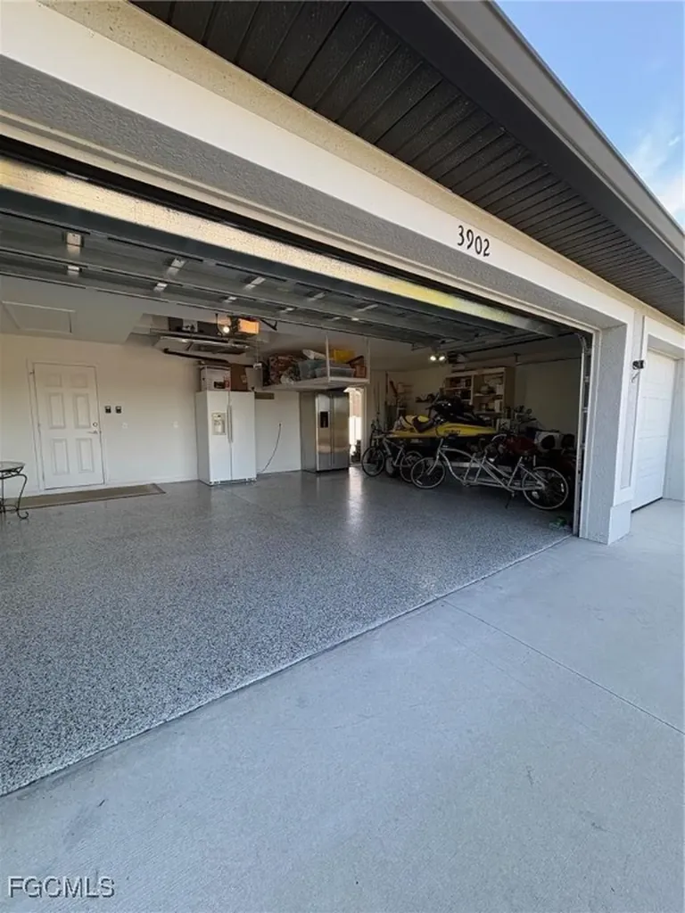 3902 NW 33rd Avenue Cape Coral FL 33993