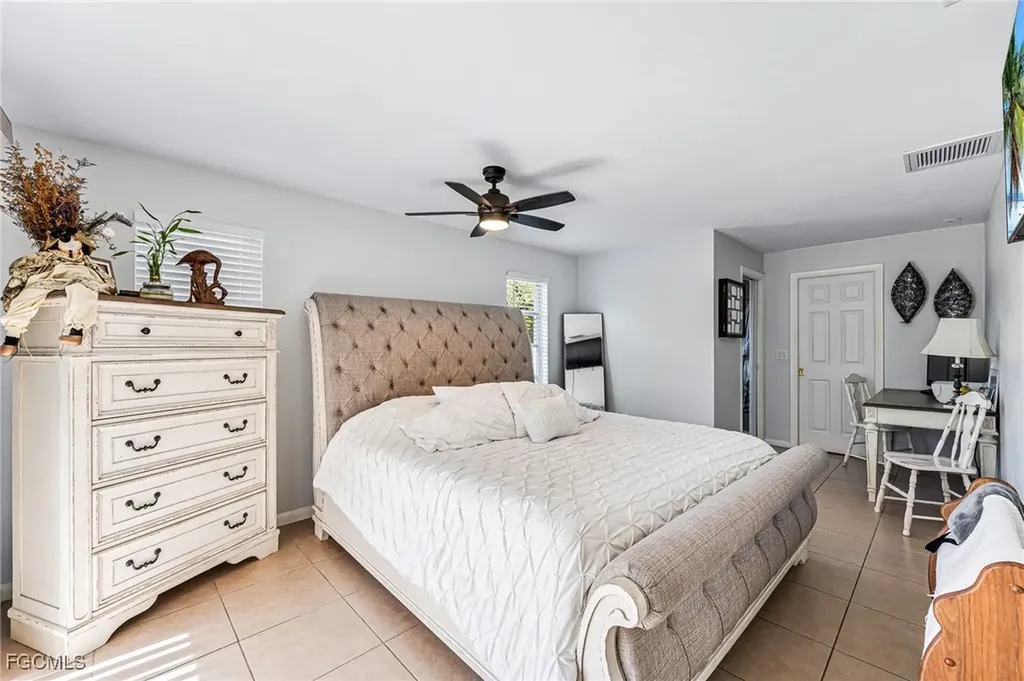6519 E Town And River Road Fort Myers FL 33919