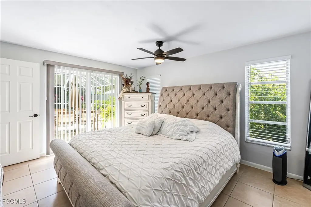 6519 E Town And River Road Fort Myers FL 33919