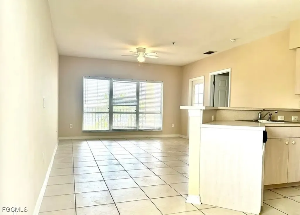 909 SW 47th Terrace Cape Coral FL 33914