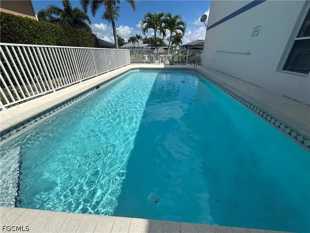 909 SW 47th Terrace Cape Coral FL 33914