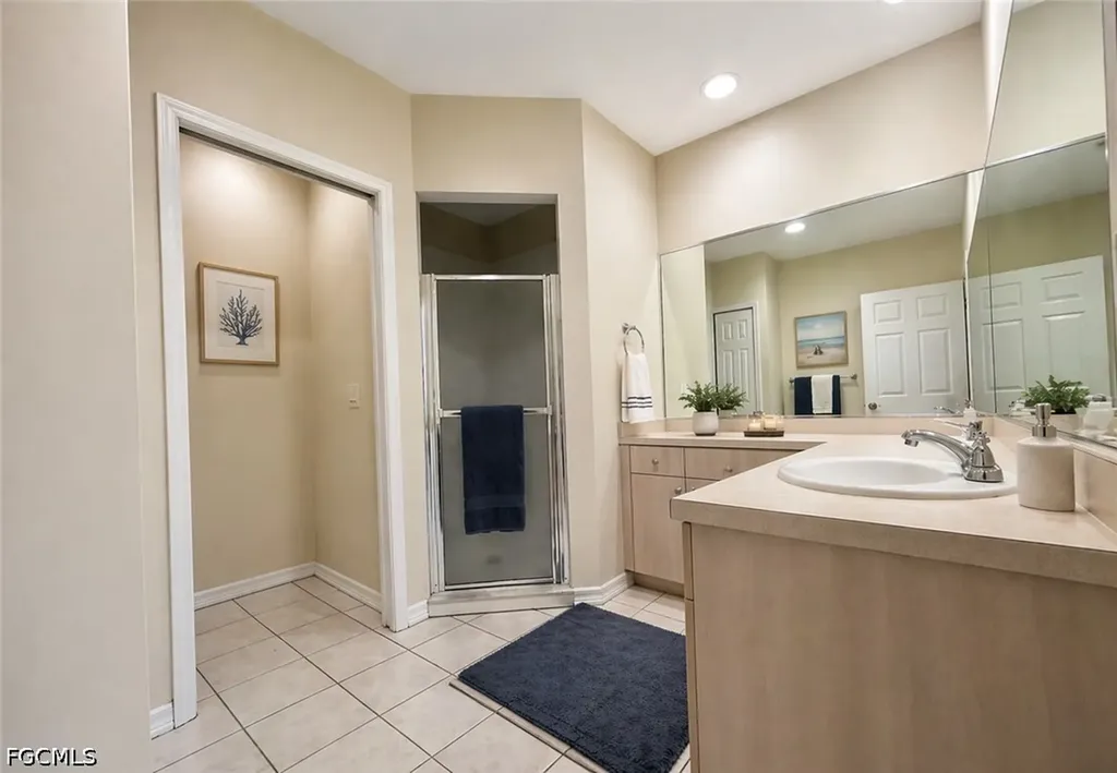 909 SW 47th Terrace Cape Coral FL 33914