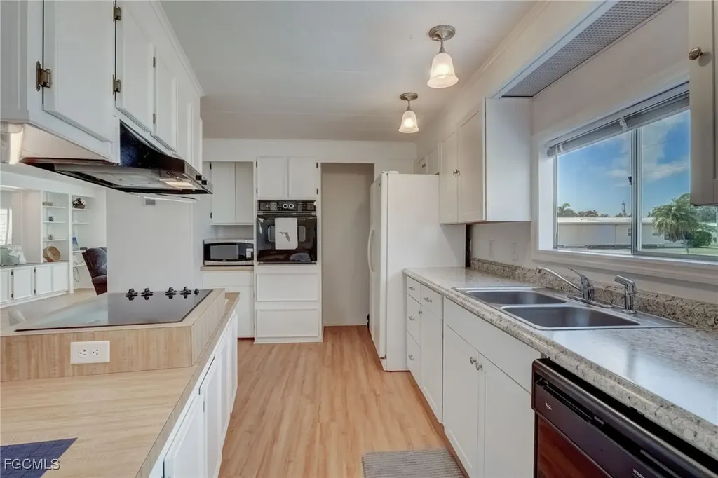 5501 John Alden Lane North Fort Myers FL 33917