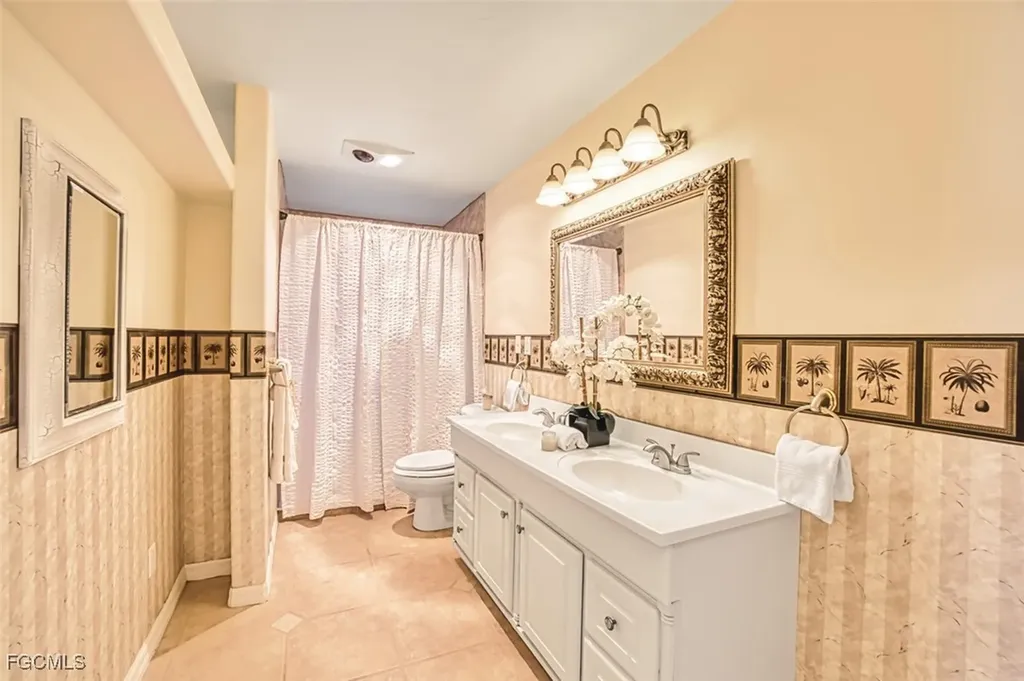 1712 SE 28th Street Cape Coral FL 33904